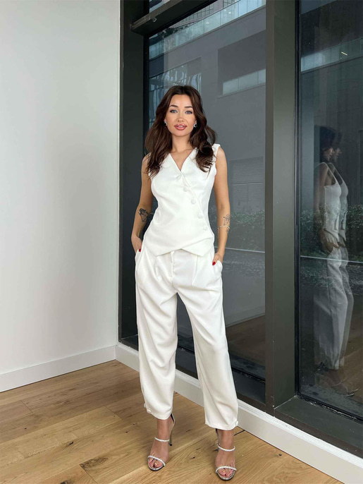 V Yaka Çapraz Düğmeli Yelek Yüksek Bel Pens Detaylı Pantolon Alisha Kadın Ekru Takım 24k417