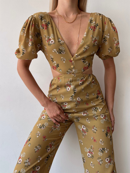 V Yaka Sırt Ve Bel Dekolteli Çiçekli Padana Kadın Hardal Tulum 22Y000455