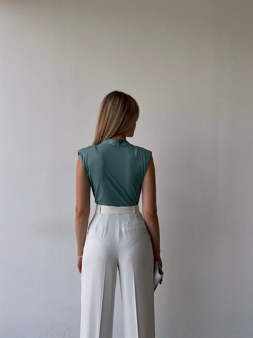 Vatkalı Kolsuz Kruvaze Garrison Kadın Mint Bodysuit 22Y000066