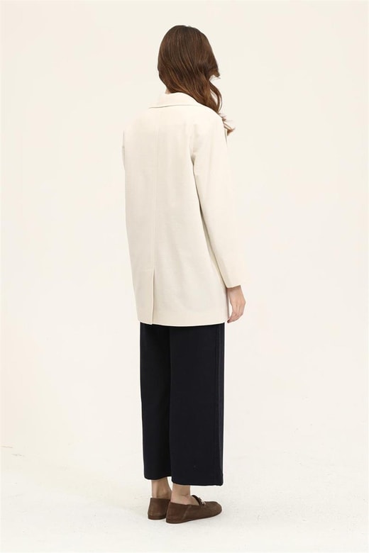 Kemeri Düğmeli Blazer