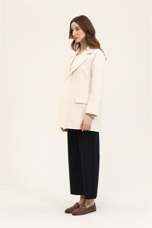 Kemeri Düğmeli Blazer