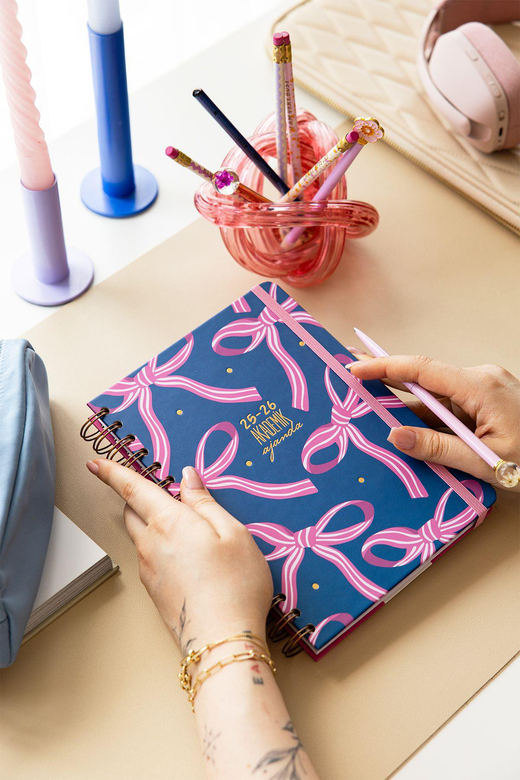 2025-2026 A5 Spiralli Renkli Akademik Ajanda 16 Aylık Motivasyon Sayfalı - Lacivert Kurdele