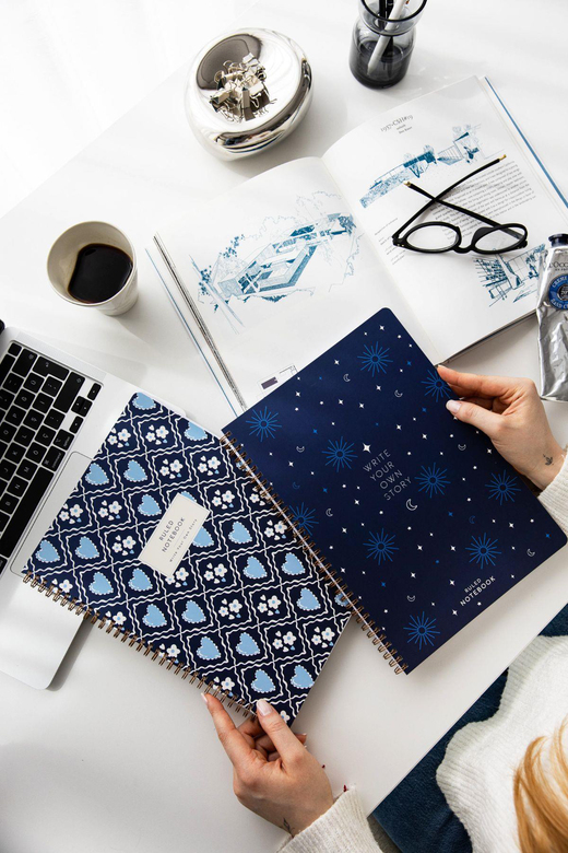 A4 Spiralli Karton Kapak 2’li Set Çizgili Okul Defteri 80 yaprak, Ders Programlı Lacivert Kalp