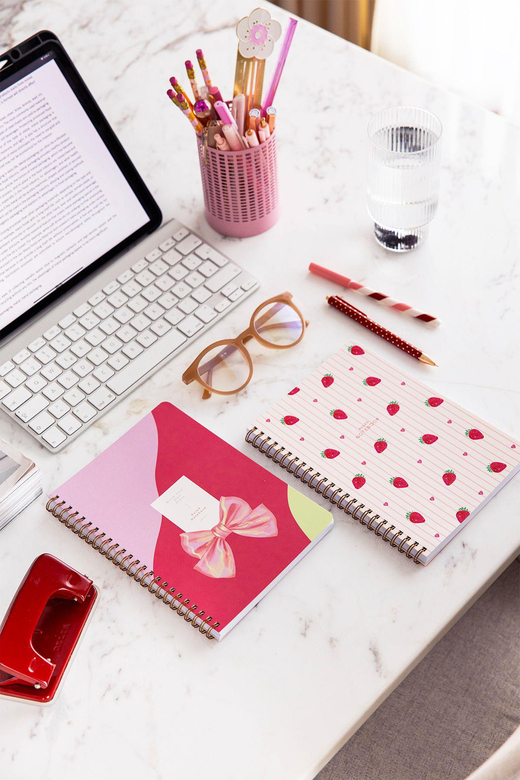 A5 Spiralli Karton Kapak 2’li Set Çizgili Okul Defteri 80 yaprak, Ders Programlı Çilek