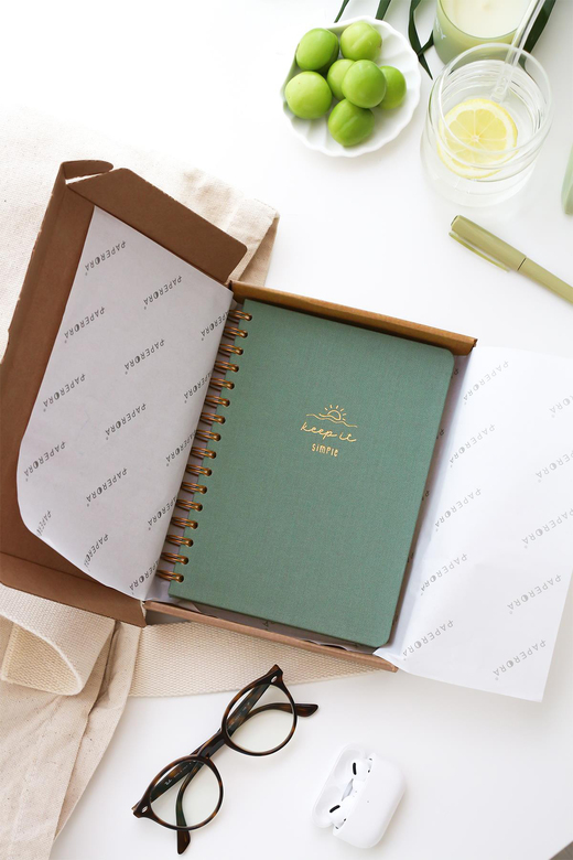 A5 Spiralli Sert Kapak Keten Çizgili Tarihsiz Not Defteri Yeşil