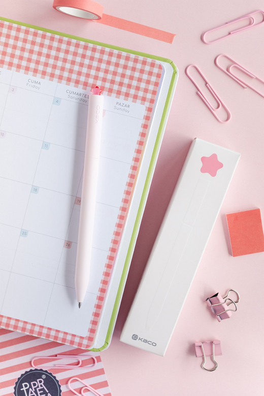 Kaco x Paperora FIRST Star 0.5 mm Jel Kalem Seti – 2 Adet Refill ile (Pembe Gövde Siyah Mürekkep)