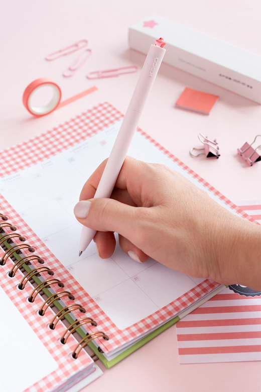 Kaco x Paperora FIRST Star 0.5 mm Jel Kalem Seti – 2 Adet Refill ile (Pembe Gövde Siyah Mürekkep)
