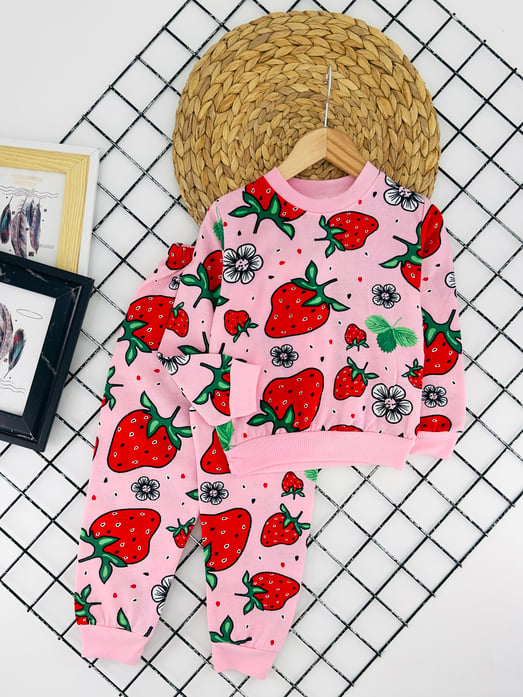 2023-27 Büyük Çilek Baskılı Kız Çocuk Şardonlu Pijama Takım-PEMBE