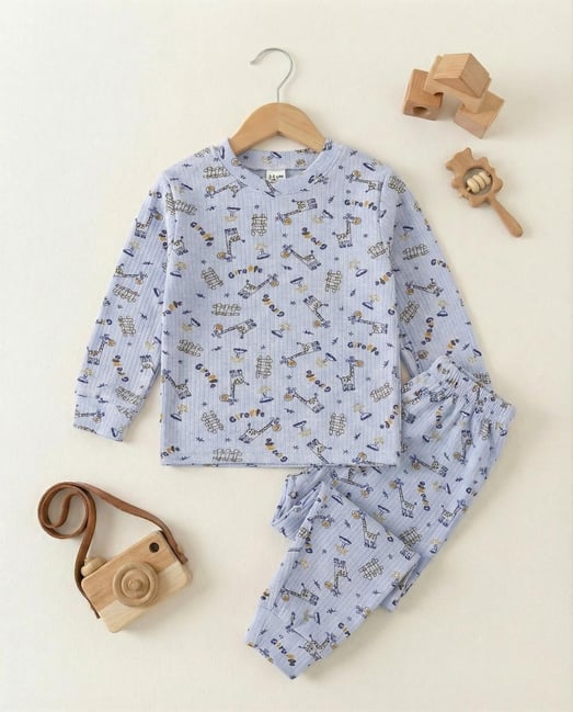 2026-5 Zürafa Ağaç Baskılı Fitilli Kumaş Erkek Çocuk Pijama Takımı-MAVİ