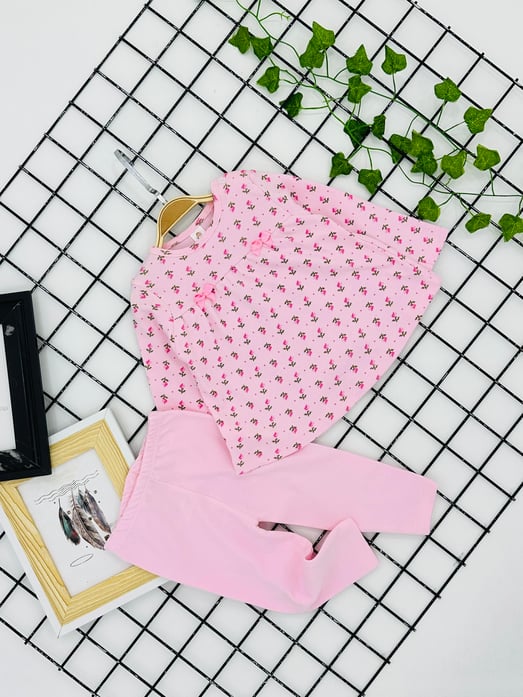 3373 Fiyonklu Kanaviçe Baskılı Kız Çocuk Takım-PEMBE