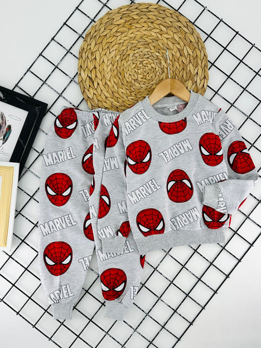 1000-13 Marvel Yazılıı Kırmızı Kafalı  Erkek Çocuk Penye Pijama Takımı-GRİ