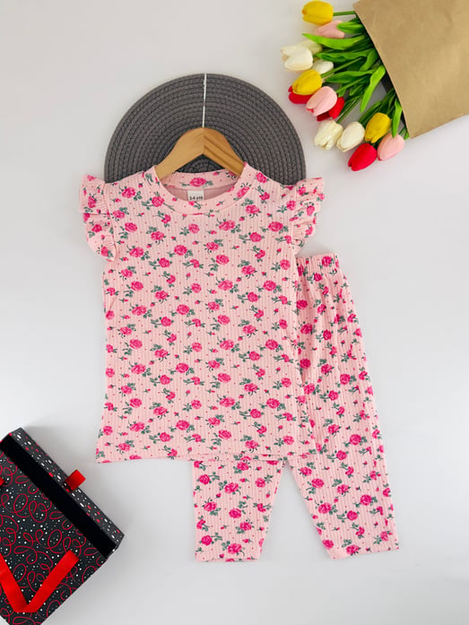 1100-9 Çiçek Baskılı Kısa Kol Kız Çocuk Şortlu Takım-PEMBE