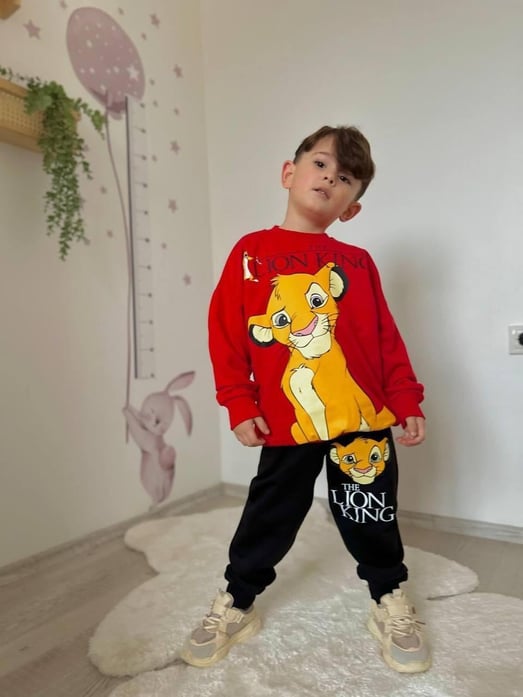 2808-1 Lion King Yazılı Baskılı Erkek Çocuk Takım-KIRMIZI