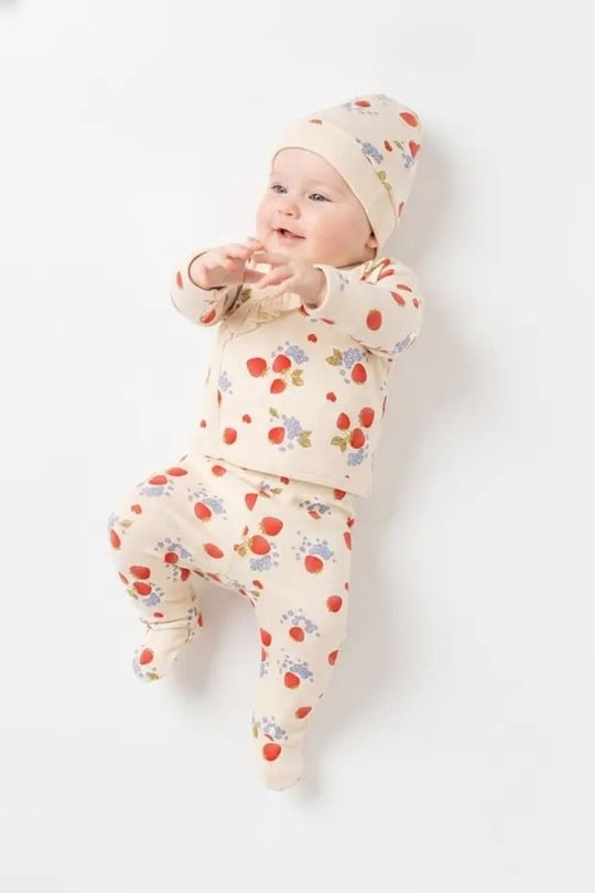 Tiffany Baby Kız Bebek Strawberry Garden Theme 3lü Şapkalı Patikli Alt Üst Takım Ekru 15078
