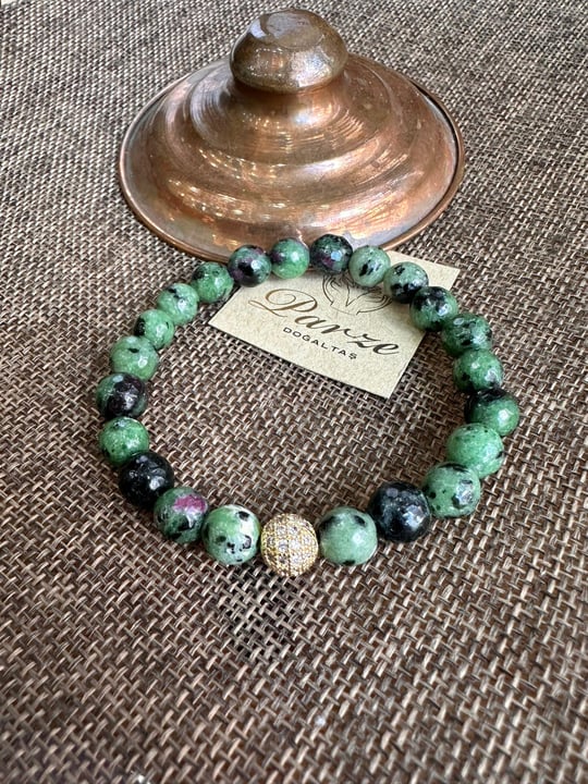 Anyolit (Ruby Zoisite) 8 mm Küre Kesim Bileklik
