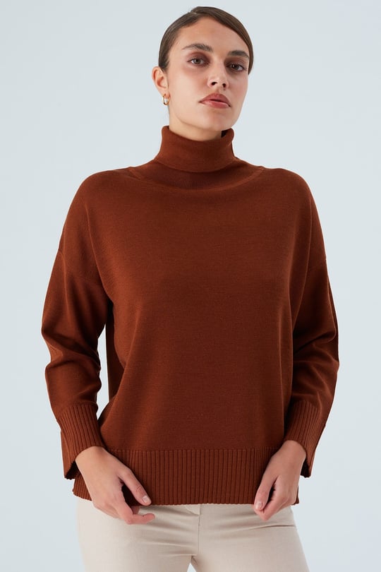 Peraluna Turtleneck Wide Sleeve Womens Knitwear Sweater - Brown