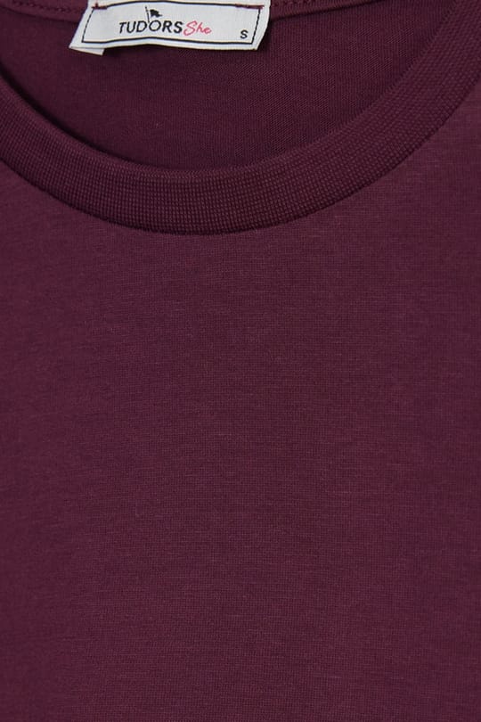 Kadın Relax Fit Rahat Kesim %100 Pamuk Bisiklet Yaka Bordo Tişört