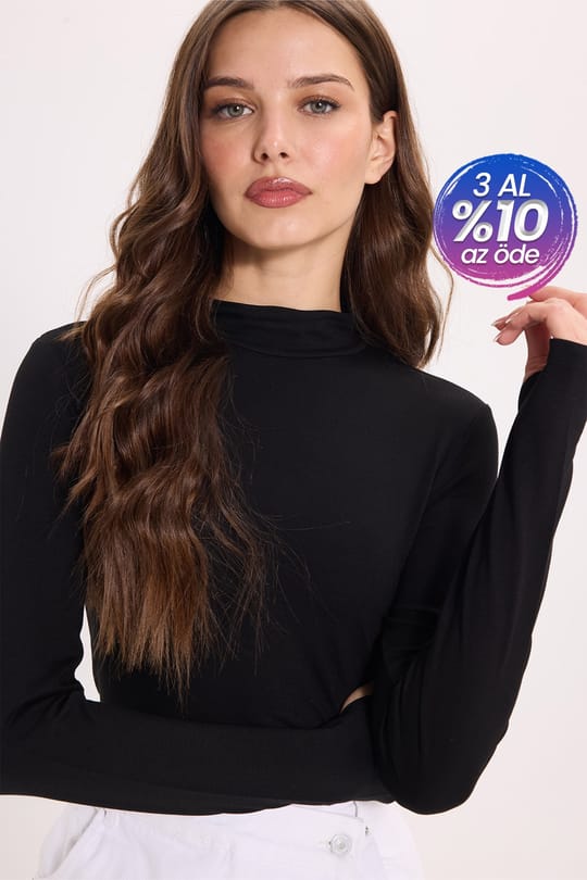 Kadın Regular Fit Klasik Kesim Viskon Kumaş Balıkçı Yaka Siyah Bluz 
