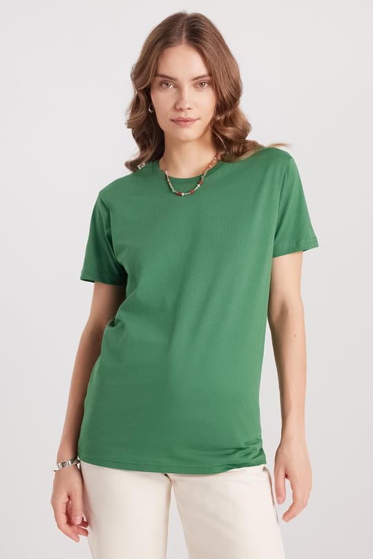 Kadın Slim Fit Dar Kesim %100 Pamuk Yumuşak Dokulu Yeşil Bisiklet Yaka Tişört