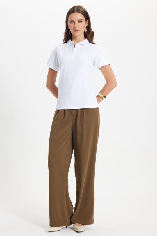 Kadın Slim Fit Dar Kesim %100 Pamuk Polo Yaka Beyaz Pike Tişört 