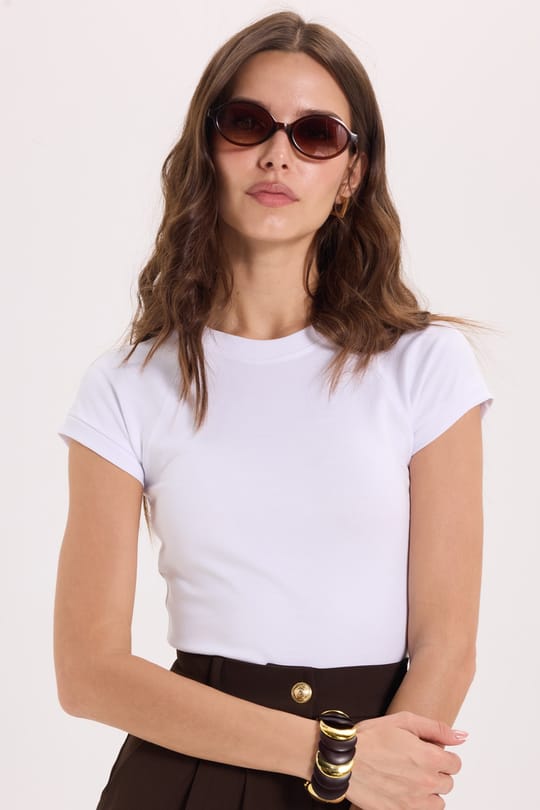 Kadın Slim Fit Dar Kesim Bisiklet Yaka Reglan Kol %100 Pamuk Beyaz Tişört Bluz