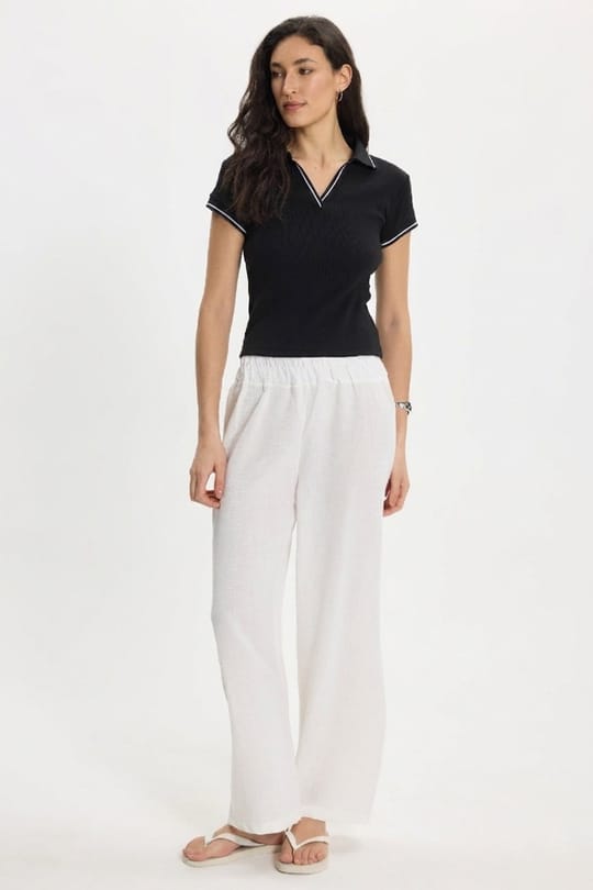 Kadın Slim Fit Dar Kesim Pamuklu Polo Yaka Kısa Kollu Siyah Tişört