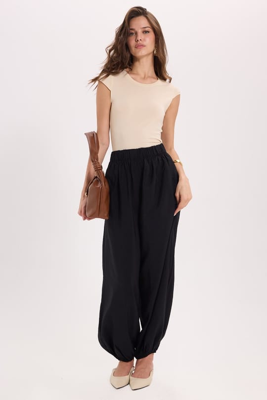 Kadın Slim Fit Dar Kesim Pamuklu Likralı Bisiklet Yaka Ay Kol Sarı Tişört