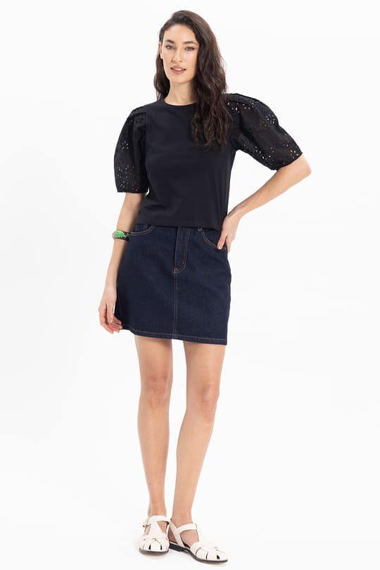 Kadın Slim Fit Dar Kesim %100 Pamuk Kısa Kollu Bisiklet Yaka Siyah Tişört