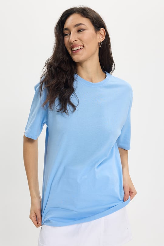 Kadın Slim Fit Dar Kesim %100 Pamuk Kısa Kollu Bisiklet Yaka Mavi Tişört