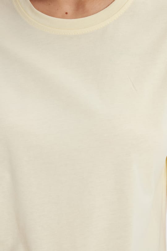 Kadın Slim Fit Dar Kesim %100 Pamuk Kısa Kollu Bisiklet Yaka Sarı Tişört