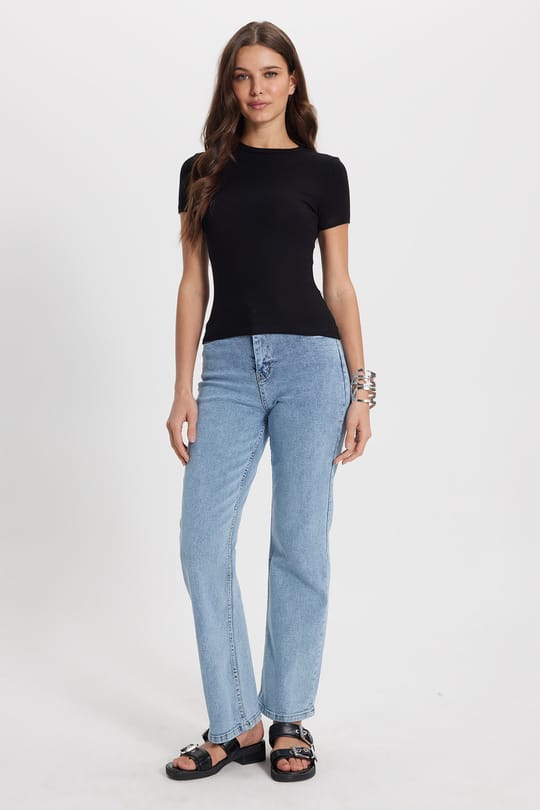 Kadın Slim Fit Dar Kesim Pamuklu Kısa Kollu Bisiklet Yaka Siyah Tişört