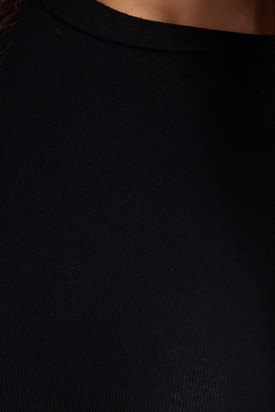 Kadın Slim Fit Dar Kesim Pamuklu Kısa Kollu Bisiklet Yaka Siyah Tişört