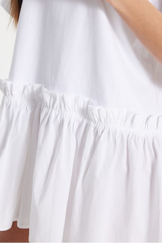Kadın Oversize Geniş Kesim Pamuklu Kısa Kollu Bisiklet Yaka Beyaz Tişört