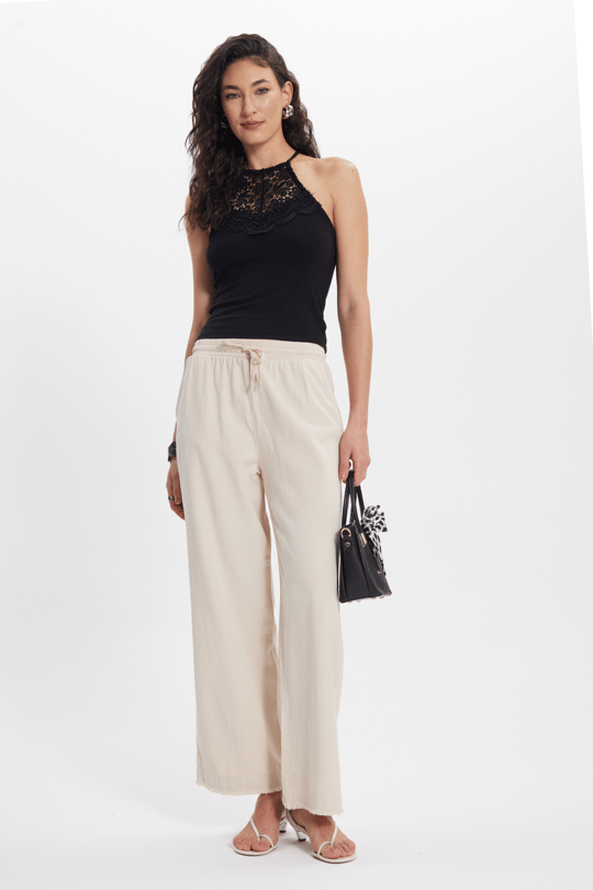 Kadın Slim Fit Dar Kesim Kolsuz Bİsiklet Yaka Dantelli Sırt Detaylı Siyah Bluz