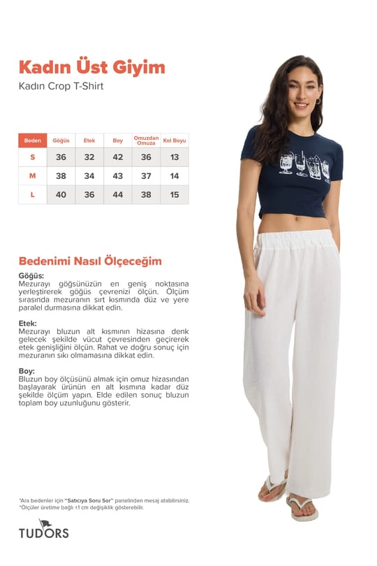 Kadın Slim Fit Dar Kesim %100 Pamuk Bisiklet Yaka Kısa Kollu Baskılı Lacivert Crop Tişört