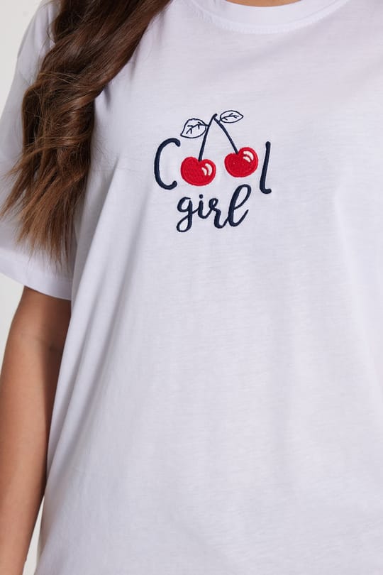 Kadın Oversize Geniş Kesim %100 Pamuk Bisiklet Yaka Kısa Kollu Baskılı Beyaz Tişört 