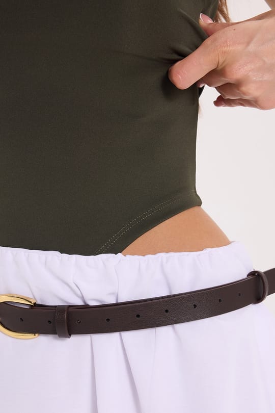 Kadın Slim Fit Dar Kesim Askılı Kare Yaka Sırtı Açık Sandy Kumaş Çıtçıtlı Yeşil Body