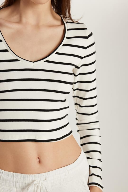 Kadın Slim Fit Dar Kesim Uzun Kollu Bisiklet Yaka Çizgili Bluz