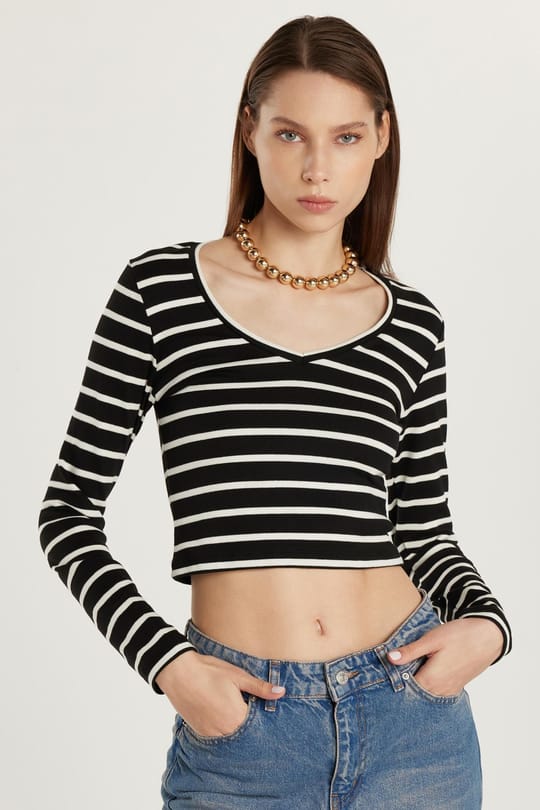 Kadın Slim Fit Dar Kesim Uzun Kollu Bisiklet Yaka Çizgili Bluz