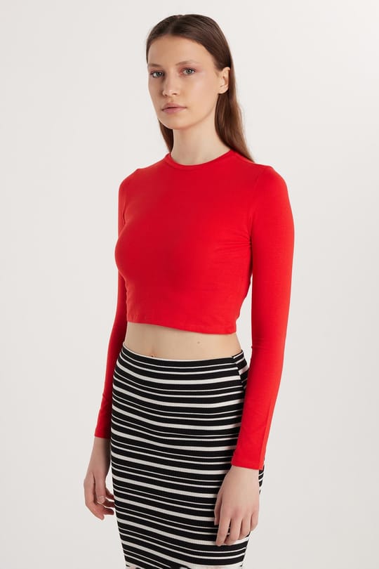 Kadın Slim Fit Pamuklu Düz Bisiklet Yaka Kırmızı Bluz