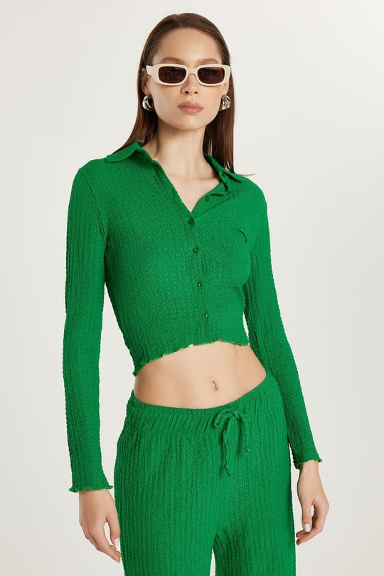 Kadın Slim Fit Dar Kesim Uzun Kollu Dokulu Yeşil Gömlek
