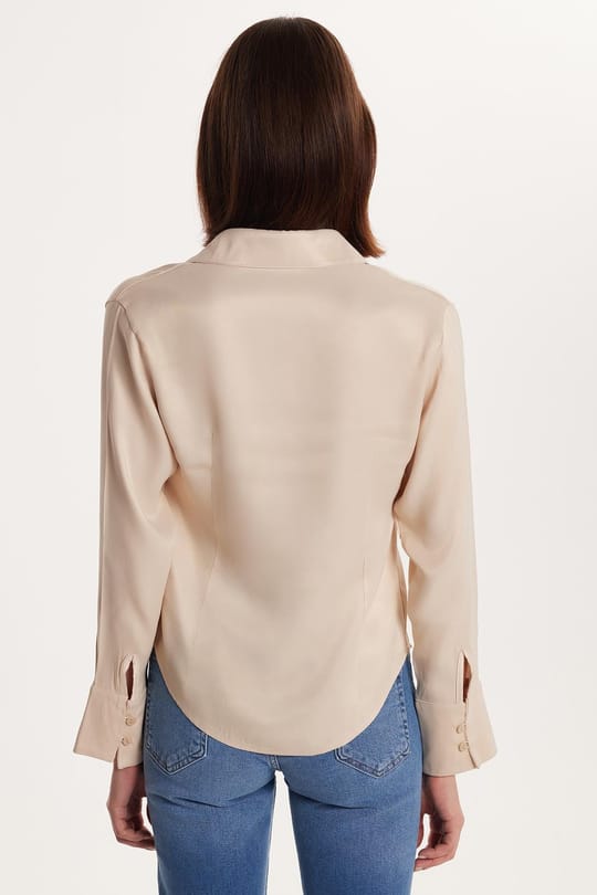 Kadın Slim Fit Dar Kesim Uzun Kollu Klasik Yaka Saten Taş Rengi Gömlek