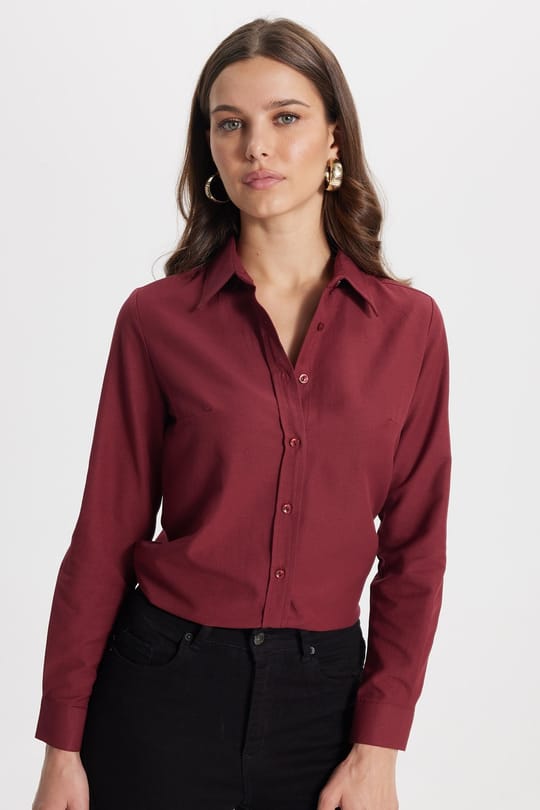 Kadın Slim Fit Dar Kesim Uzun Kollu Pamuklu Vücuda Oturan Dokulu Bordo Basic Gömlek