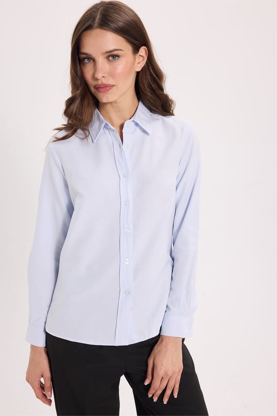 Kadın Slim Fit Dar Kesim Uzun Kollu Pamuklu Vücuda Oturan Dokulu Mavi Basic Gömlek