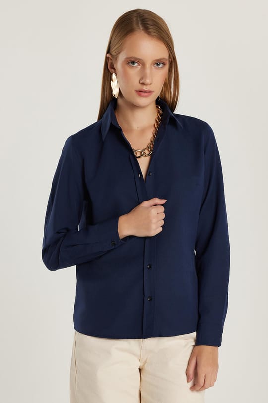 Kadın Slim Fit Dar Kesim Uzun Kollu Pamuklu Vücuda Oturan Dokulu Lacivert Basic Gömlek