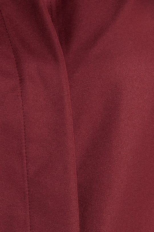 Kadın Slim Fit Dar Kesim Vucüda Oturan Uzun Kollu Gizli Düğme Detaylı Bordo Basic Gömlek