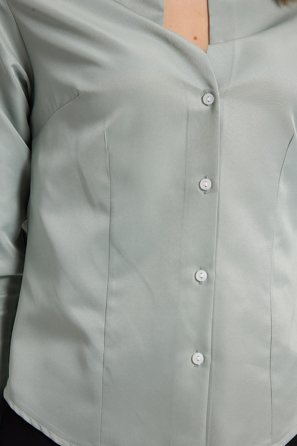 Kadın Slim Fit Dar Kesim Pensli Vucüda Oturan Klasik Yaka Uzun Kollu Likralı Mint Renk Gömlek