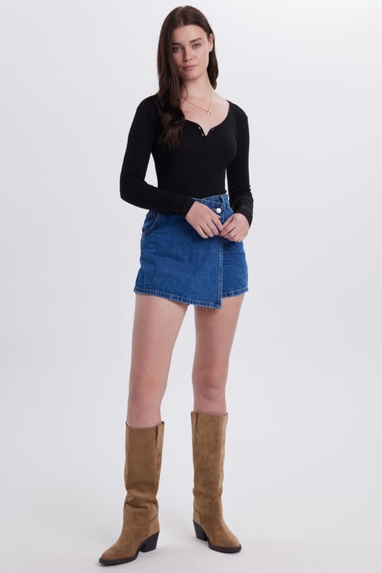 Kadın Slim Fit Dar Kesim Pamuklu V Yaka Siyah Bluz