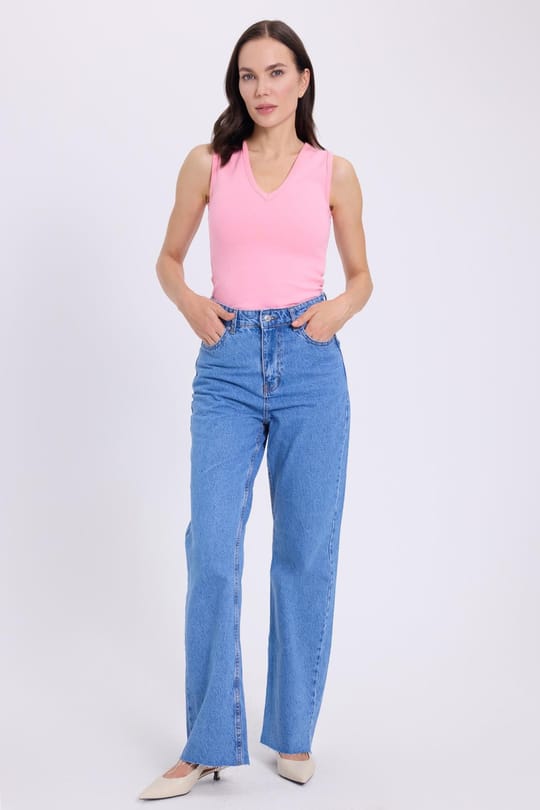 Kadın Slim Fit Dar Kesim V Yaka Sıfır Kol Pamuklu Ribanalı Pembe Bluz