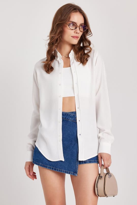 Kadın Slim Fit Düğmeli Yaka Kışlık Yün Viskon Düz Beyaz Gömlek